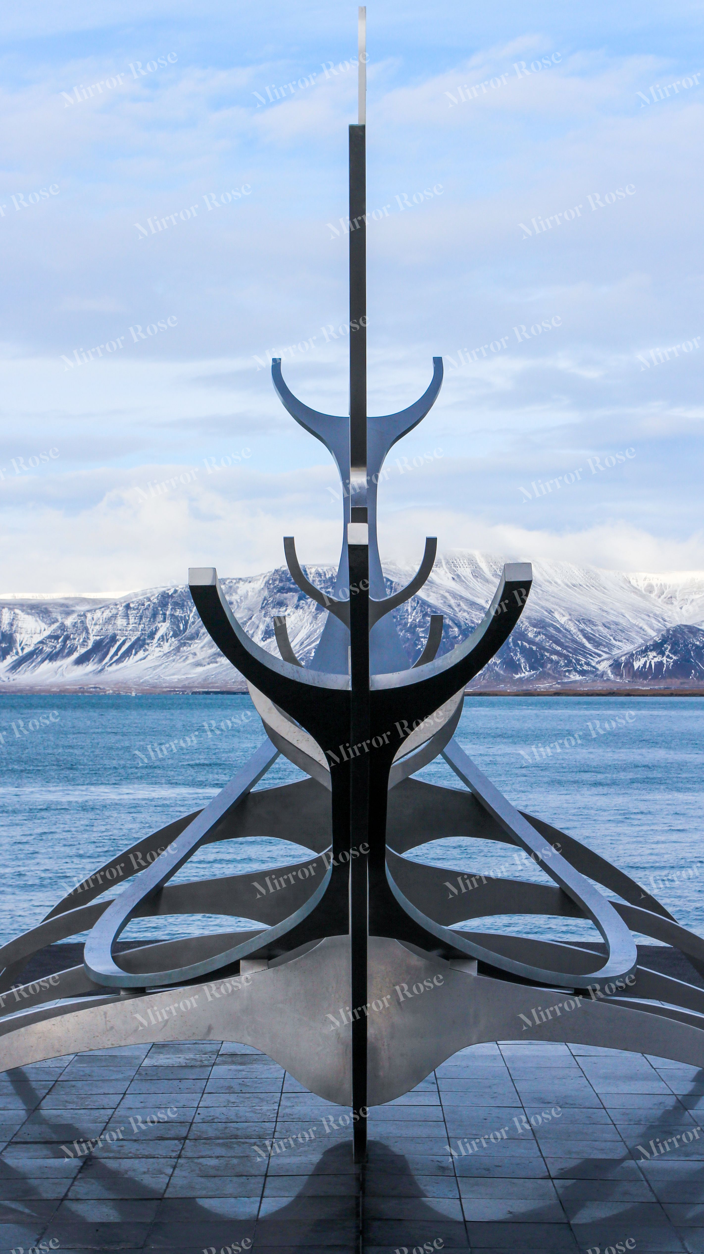 sculptural nordic serenity by the sea